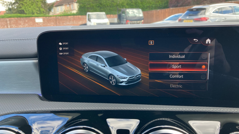 Mercedes-Benz CLA 250e AMG Line Premium 4dr Tip Auto Saloon